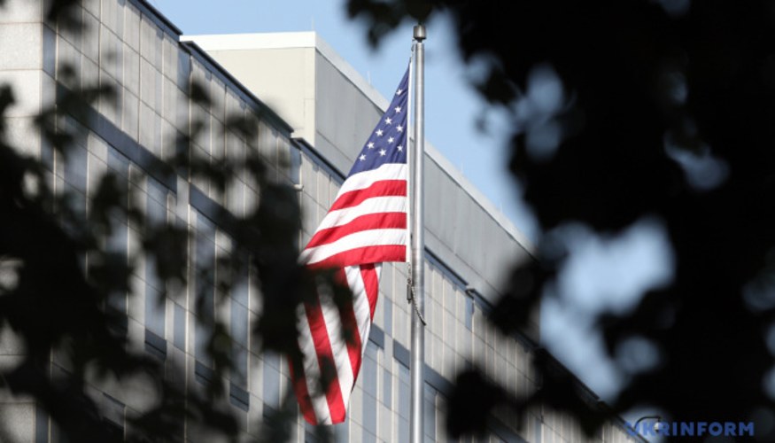 Дональд Трамп, підписання документів у Білому домі (SAUL LOEB/Pool via REUTERS)