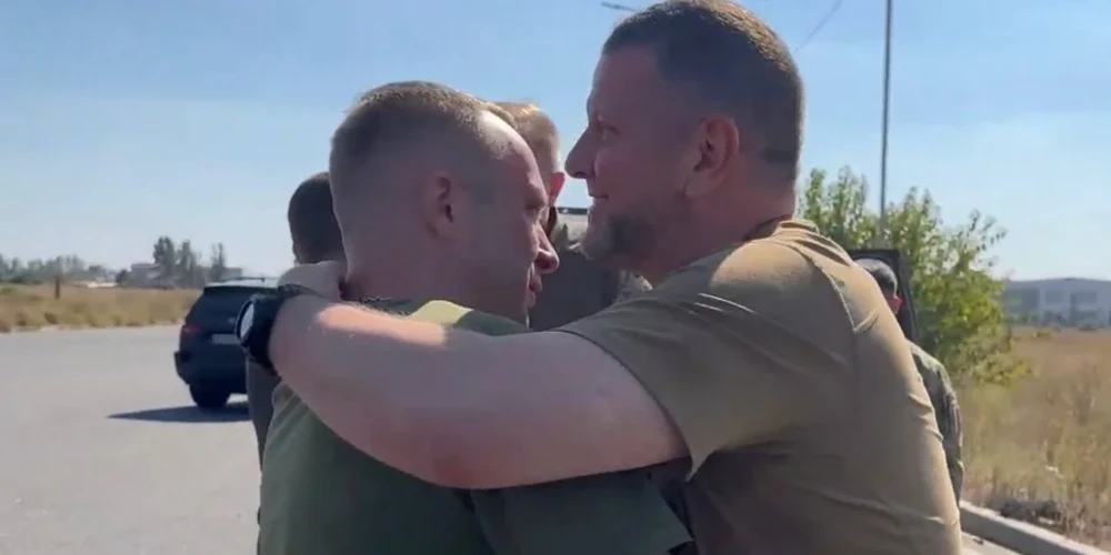 Фото Валерія Залужного та Михайла Драпатого, опубліковане у Telegram
